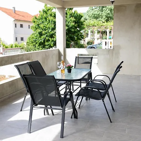 Lux Bileća